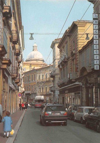 Cartolina Chieti Corso Marruccino Il Mesaggero negozi auto case anni … | Immagine Gallery 1