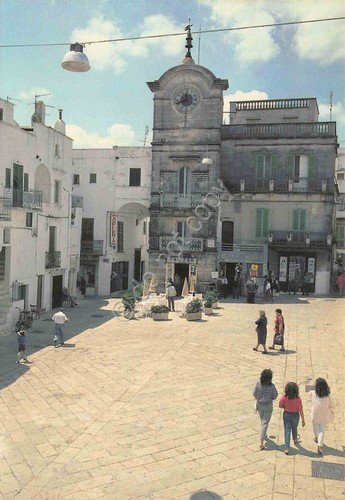 Cartolina Cisternino Piazza Vittorio Emanuele macelleria negozi animata anni '80 | Immagine principale