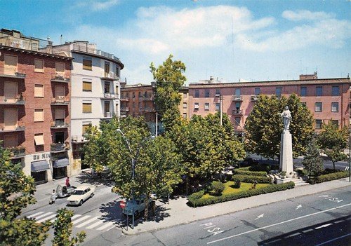 Cartolina Civitavecchia Largo Monsignor D'Ardia (Roma)