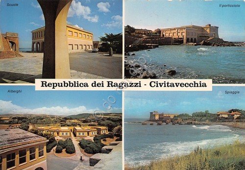 Cartolina Civitavecchia Repubblica dei Ragazzi vedute villaggio sul mare (Roma)