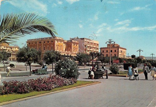 Cartolina Civitavecchia Viale Garibaldi Zona Alberghi 1962