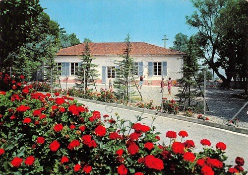 Cartolina Cogoleto Villa Divin Redentore Suore Carmelitane 1973 grinze