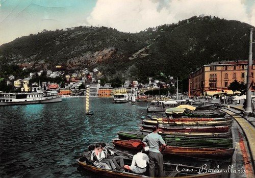 Cartolina Como Barche alla riva 1958 | Immagine principale
