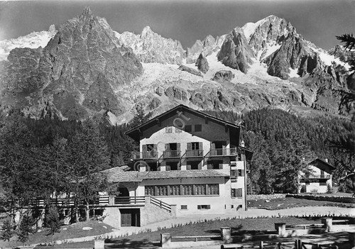 Cartolina Courmayeur Albergo del Golf anni '40
