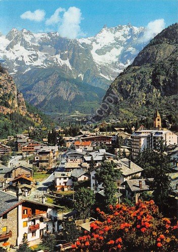 Cartolina Courmayeur Panorama paese case e catena Monte Bianco | Immagine principale