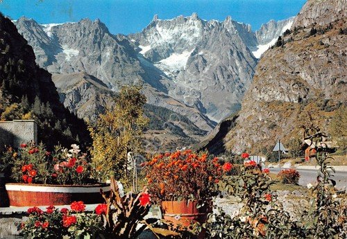 Cartolina Courmayeur panorama parziale Monte Bianco 1977 (Aosta) | Immagine principale