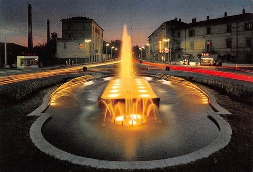 Cartolina Cremona Piazza Cadorna Notturno Distributore Esso