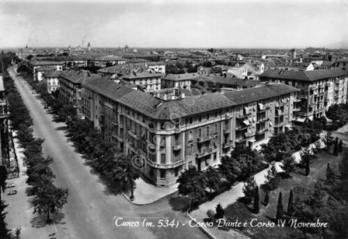 Cartolina Cuneo Corso Dante Corso IV Novembre 1956