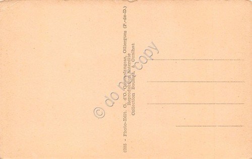 Cartolina Cunlhat Place de la Fontaine