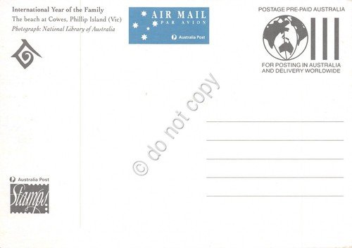 Cartolina Filatelica Australia Year of the family Beach at Cowes …