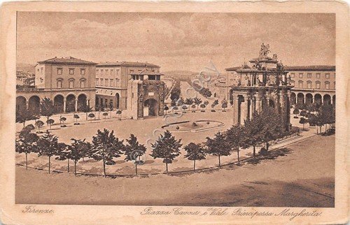Cartolina Firenze Piazza Cavour Viale P. Margherita anni '20 | Immagine principale