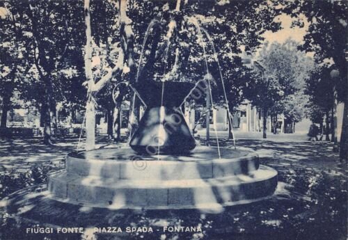 Cartolina Fiuggi Fonte Piazza Spada fontana 1954