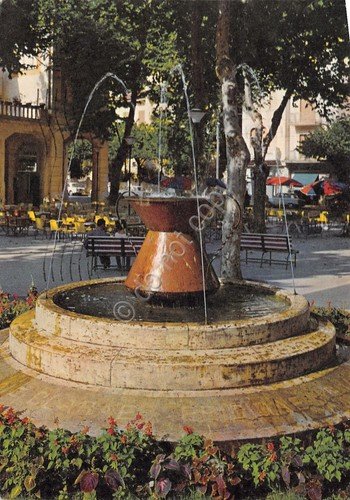 Cartolina Fiuggi Fonte Piazza Spada fontana caratteristica 1965 | Immagine principale