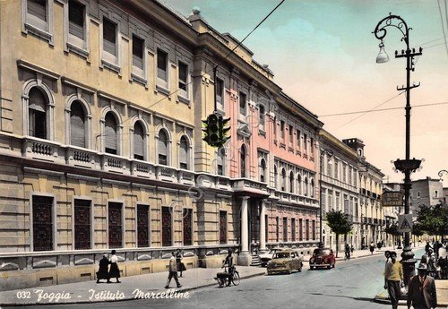 Cartolina Foggia Istituto Marcelline colorata animata anni '60 | Immagine principale