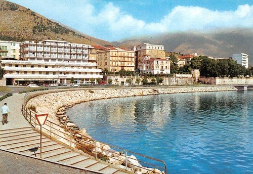 Cartolina Formia scorcio del porto case alberghi Ristorante Corallo anni … | Immagine Gallery 1