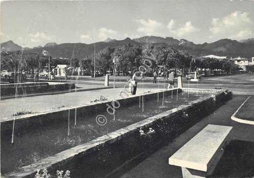 Cartolina Forte dei Marmi Piazzale Panoramico (Lucca)
