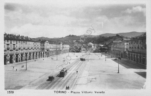 Cartolina fotografica Torino Piazza Vittorio Veneto Ed. Diena animata tram … | Immagine principale