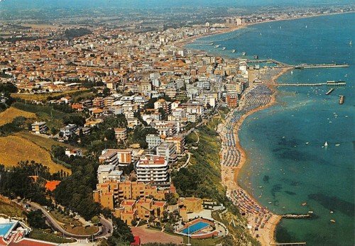 Cartolina Gabicce Panorama aereo anni '70 | Immagine principale