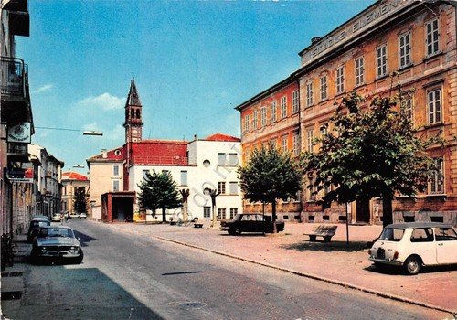 Cartolina Garlasco Piazza della Repubblica 1966 (Pavia)