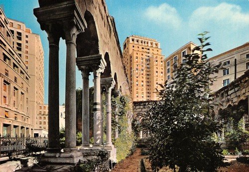 Cartolina Genova grattacieli dal Chiostro di S. Andrea