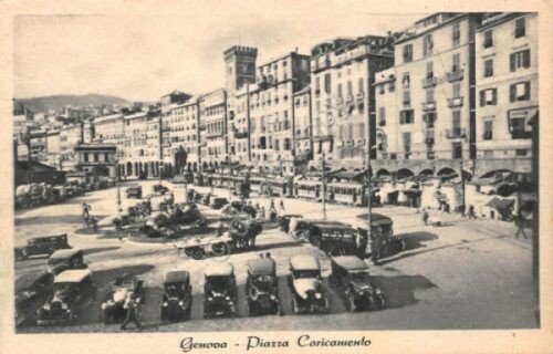 Cartolina Genova Piazza Caricamento auto d'epoca carretto Ed Scricchi anni … | Immagine principale