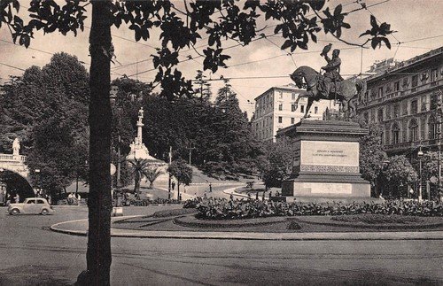 Cartolina Genova Piazza Corvetto | Immagine Gallery 1