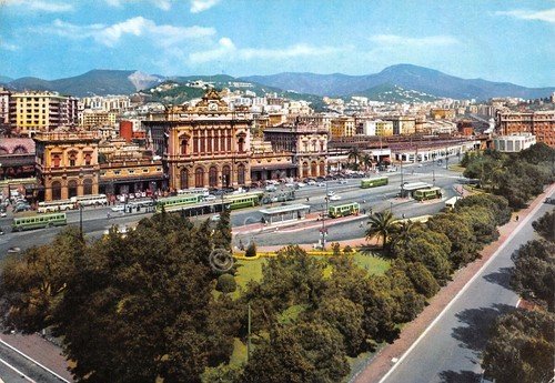 Cartolina Genova Piazza Verdi Stazione Brignole