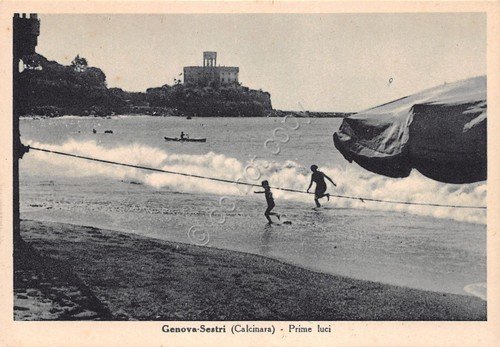 Cartolina Genova Sestri Calcinara spiaggia e panorama parziale