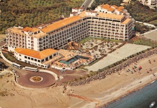 Cartolina Giardini Naxos Holiday Inn Hotel 1984 panorama aereo (Messina)