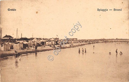 Cartolina Grado Spiaggia animata 1909