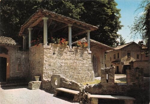 Cartolina Grazzano Visconti angolo caratteristico