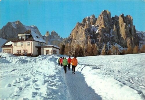 Cartolina Gruppo del Catinaccio Rifugio e dirupi di Larsec 1970 …