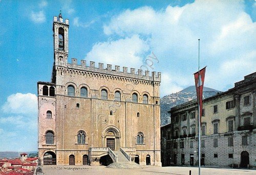 Cartolina Gubbio Piazza della Signoria e Palazzo dei Consoli | Immagine principale