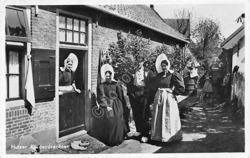 Cartolina Hulzer Klederdrachten 1948 | Immagine principale