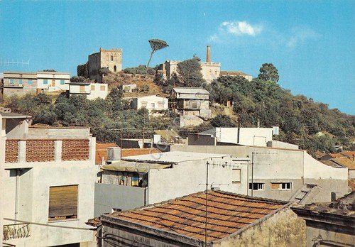 Cartolina Iglesias Castello Salvaterra vista e tetti case | Immagine principale