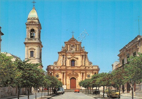 Cartolina Ispica Chiesa SS. Annunziata anni '70