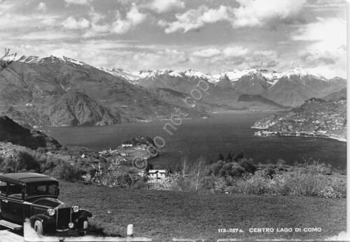 Cartolina Lago di Como Centro del lago auto d'epoca 1954