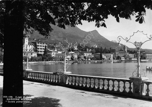 Cartolina Lago di Garda Gardone Riviera lungolago Timbro Merano Hotel …