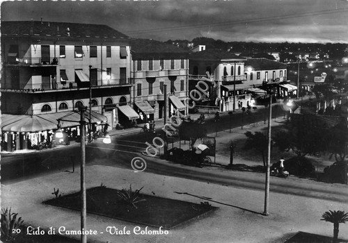 Cartolina Lido di Camaiore Viale Colombo 1957