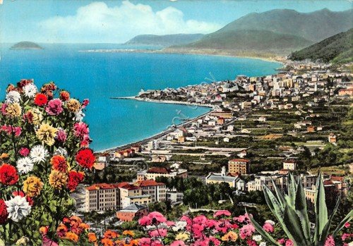 Cartolina Loano panorama colorata timbro targhetta PT anni '60 | Immagine principale