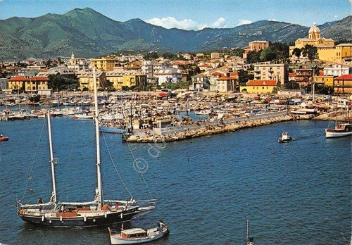 Cartolina Loano Porto dal mare barca a vela (Savona) | Immagine principale