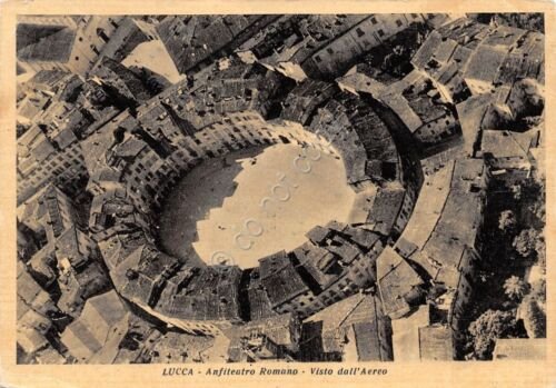 Cartolina Lucca Anfiteatro romano visto da aereo 1957