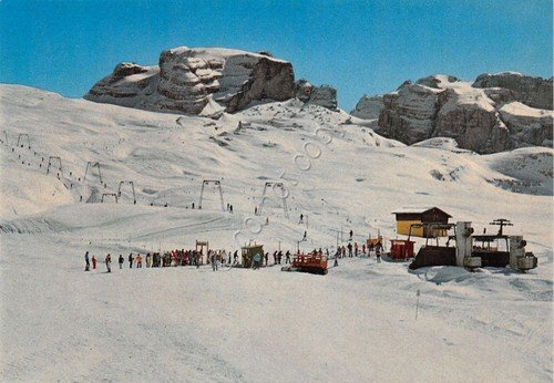 Cartolina Madonna di Campiglio campi di sci GrostÃ¨ skilift anni … | Immagine principale