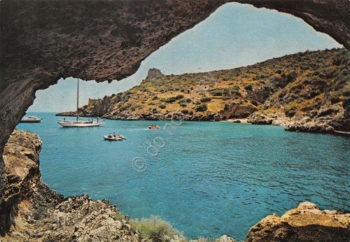 Cartolina Marina di Camerota Porto Infreschi scorcio barche anni '80 | Immagine principale