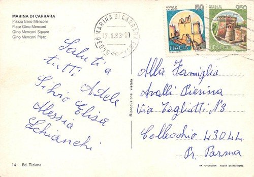 Cartolina Marina di Carrara Piazza Menconi 1983 | Immagine Gallery 2