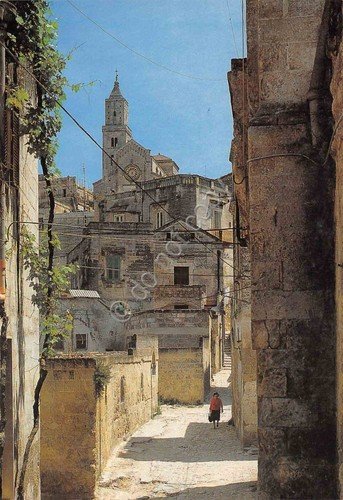 Cartolina Matera Sasso Barisano e via del paese animata anni …