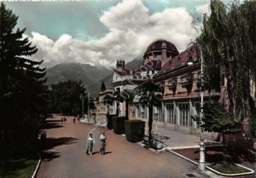 Cartolina Merano Passeggiata e Casinò