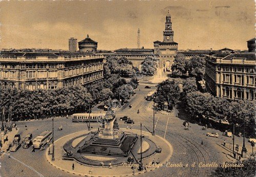 Cartolina Milano Largo Cairoli vista dall'alto tram auto 1961