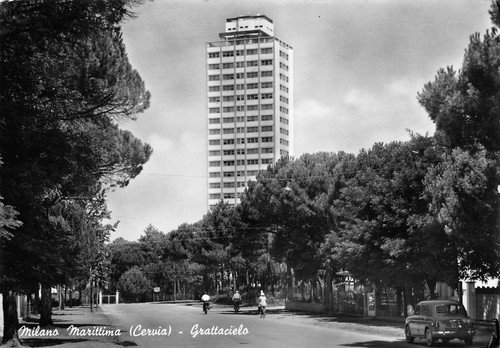 Cartolina Milano Marittima Grattacielo 1960 (Ravenna)
