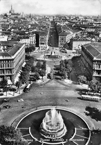 Cartolina Milano Piazza Castello Fontana e panorama vista dall'alto 1951